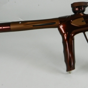 DLX Luxe 2.0 Gloss Brown with Dust Brown Accents